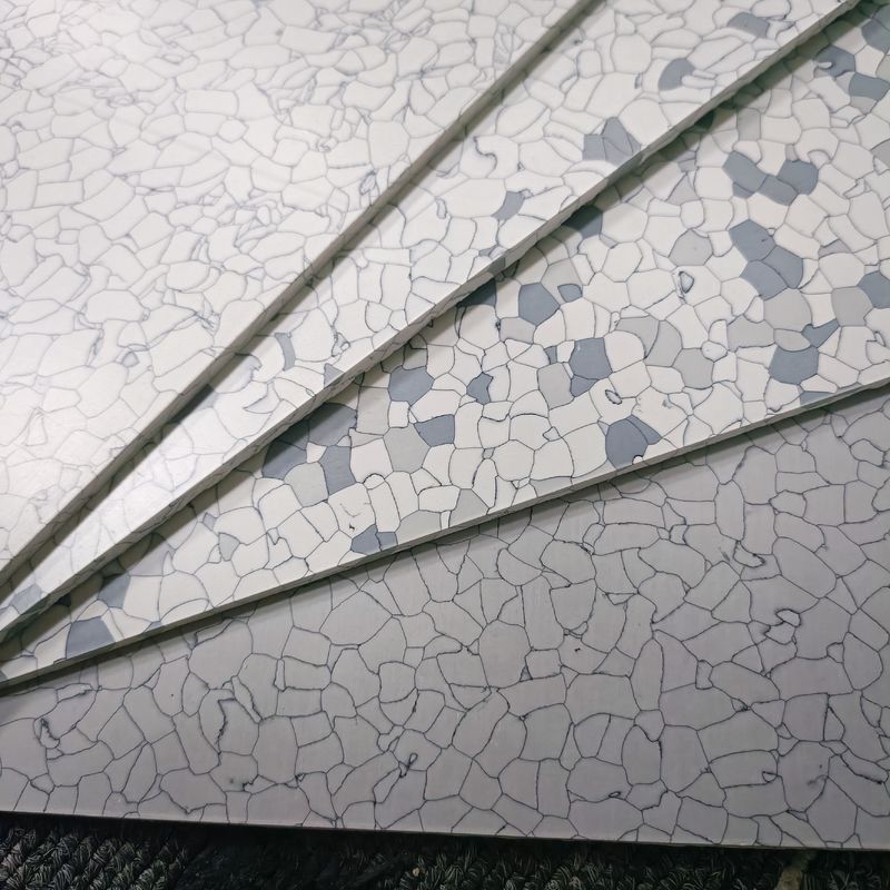 900*900mm piso de vinilo antiestático conductor para salas de operaciones del hospital