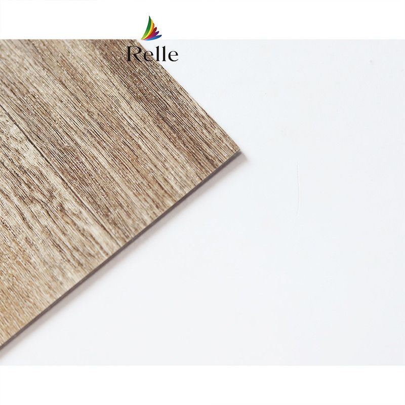 Coro de baloncesto de Relle Vinyl Sport piso de 6 mm con revestimiento UV y reducción de ruido