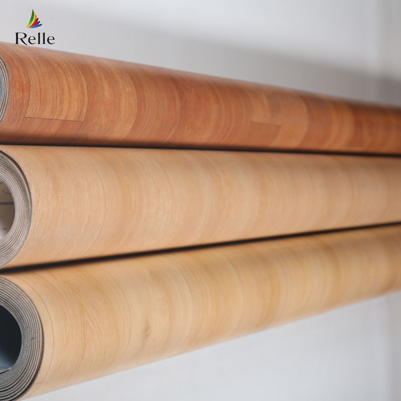 Rollo de suelo de madera de roble de vinilo de 1,8 m a 2 m de ancho