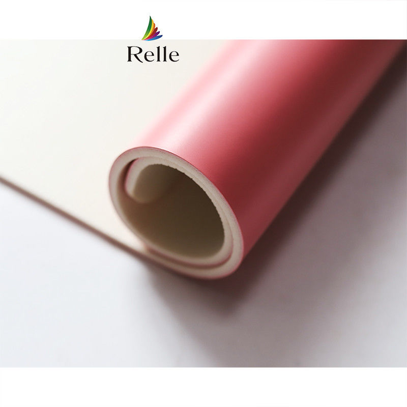 Relle Blanco Brillante sin costuras PVC Vinyl Roll para el estudio de danza PVC certificado SGS