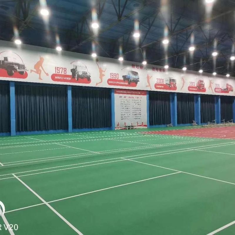 Alfombra de piso de pista de bádminton sintético verde para interiores con PVC y piedra caliza de Relle