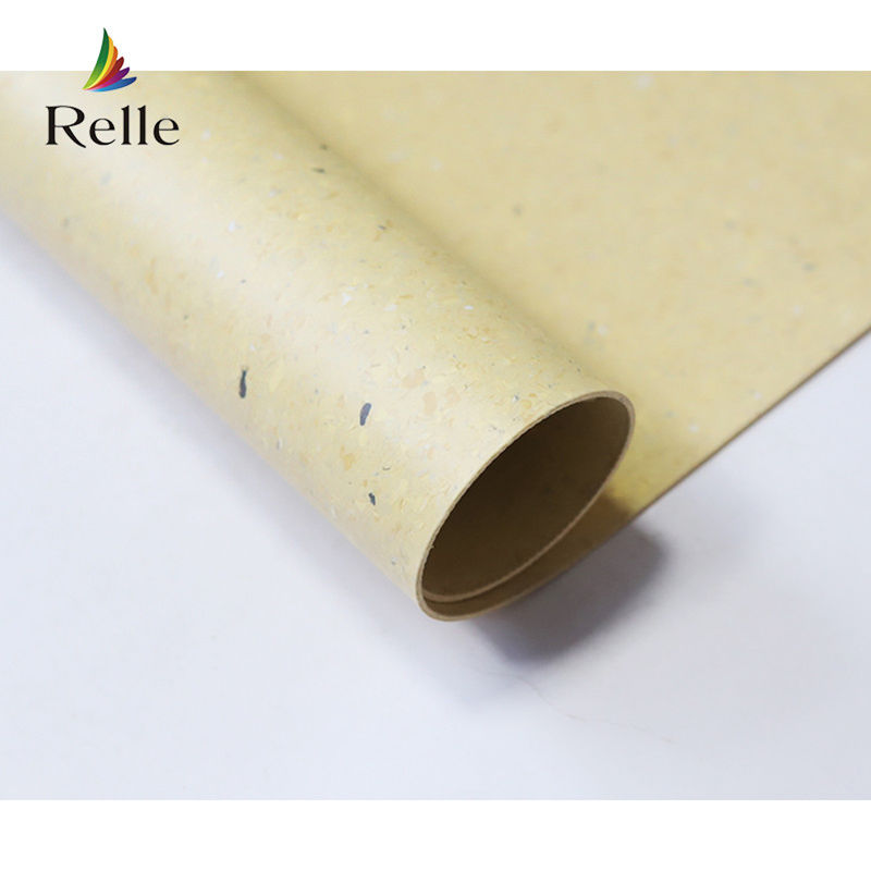 PUR Revestimiento Relle Lot de stock PVC ecológico de color beige ligero Vinyl piso antiestático para laboratorio