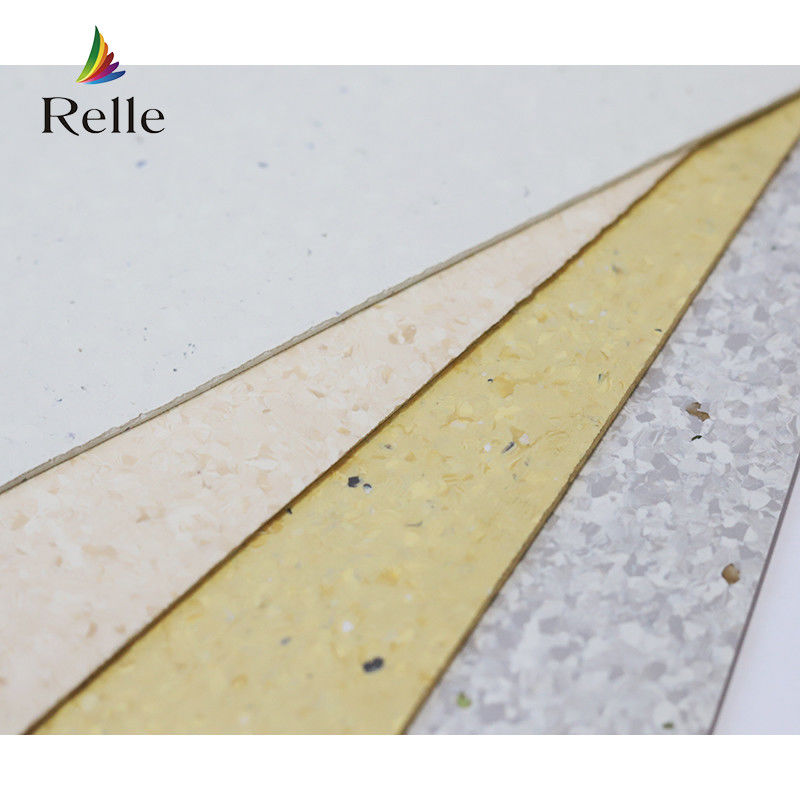 Suelos de PVC de 2 mm de relé suave, resiliente, de rollo homogéneo direccional para supermercados