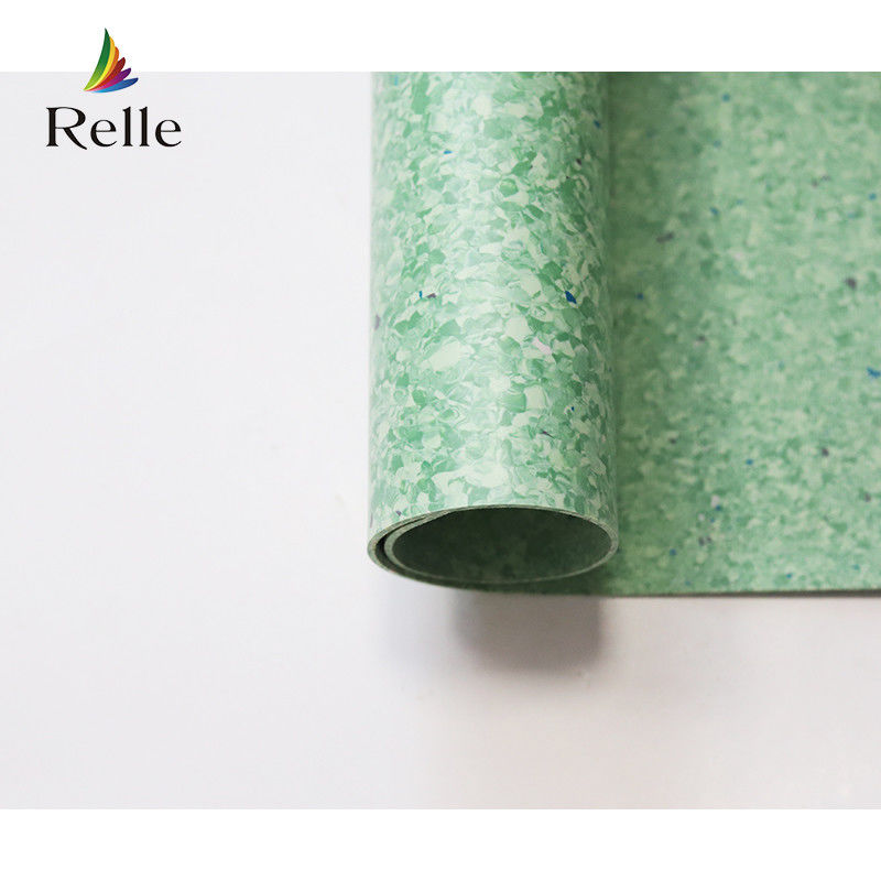 Suelos de PVC de 2 mm de relé suave, resiliente, de rollo homogéneo direccional para supermercados