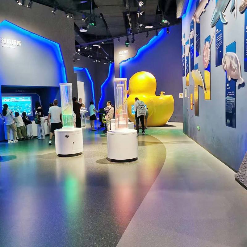 Piso de caucho antideslizante, resistente al desgaste y a las manchas para salas de exposiciones