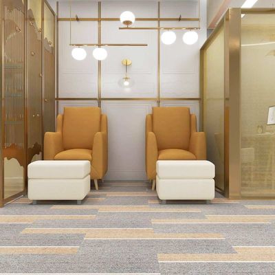 Alfombra elástica para piso personalizable para cualquier espacio