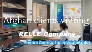 Clientes de Atghan que visitan la empresa RELLE